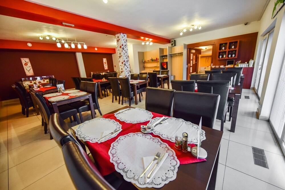 Penzion Raki Bratislava Ngoại thất bức ảnh