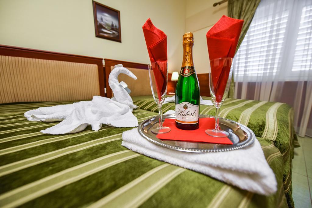 Penzion Raki Bratislava Ngoại thất bức ảnh