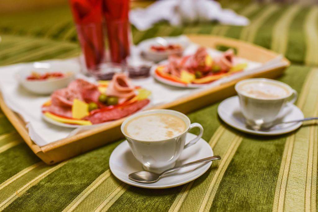 Penzion Raki Bratislava Ngoại thất bức ảnh